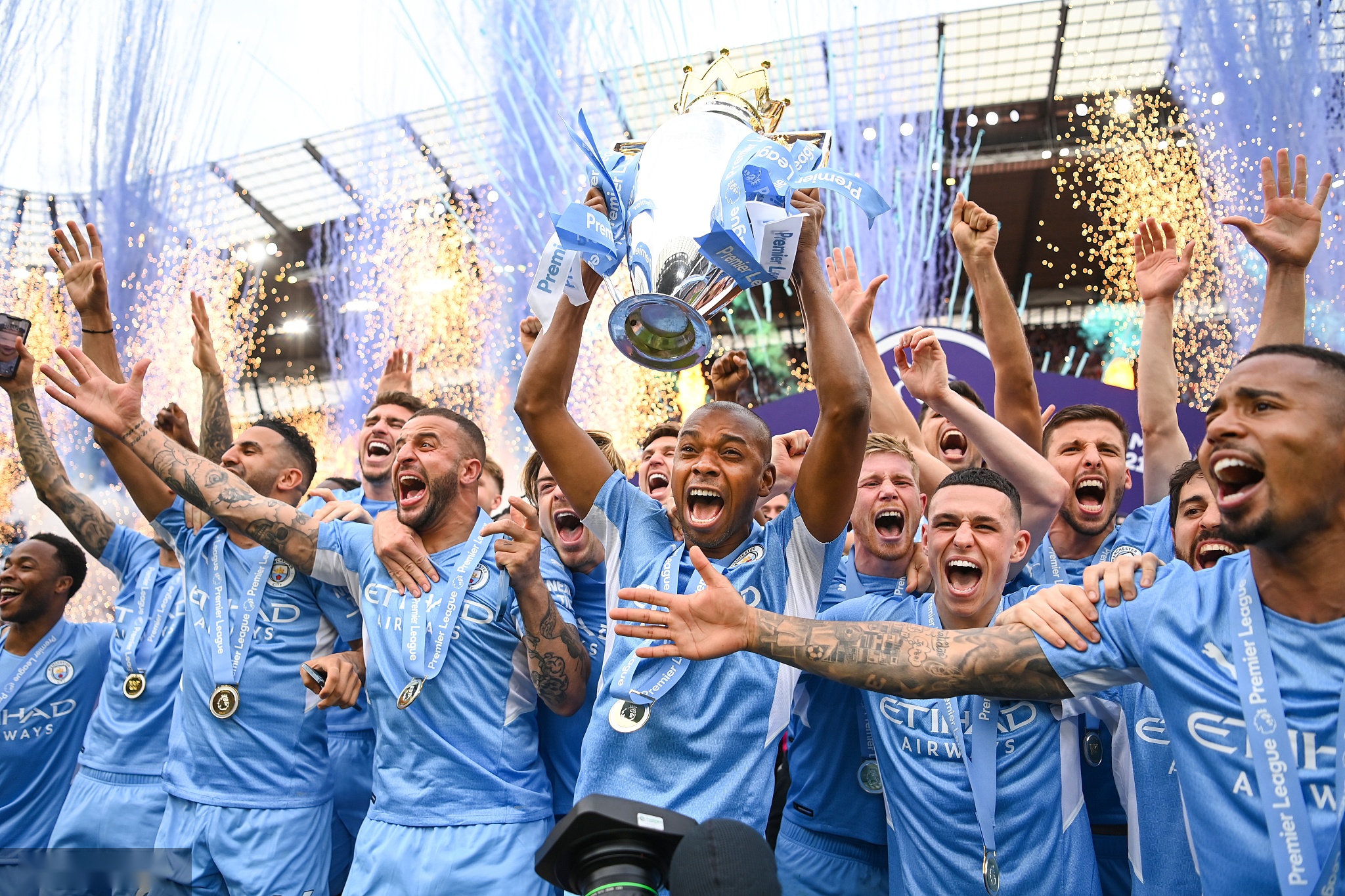 特别是当竞 特别是当竞